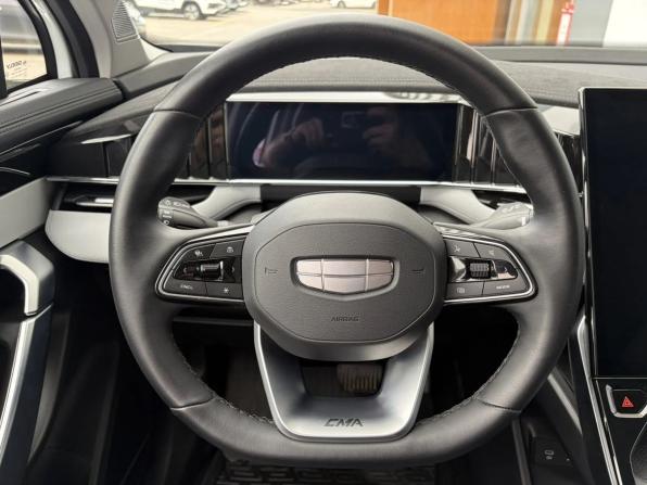 Geely Atlas II с пробегом 2024 года, цена 2 866 000 рублей, 13317 км, внедорожник, Автокод Объявления