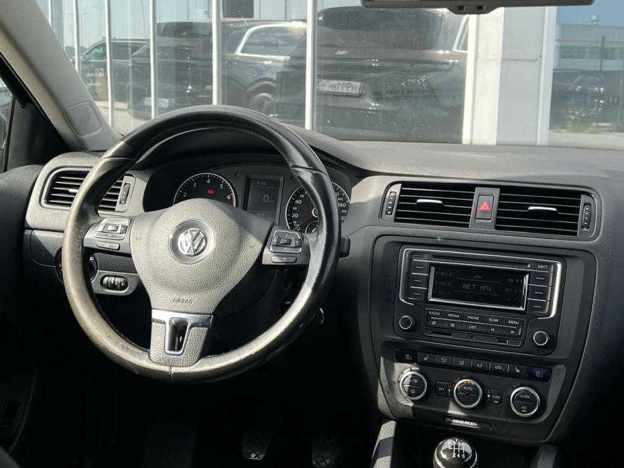 Volkswagen Jetta VI Самара  - изображение 11