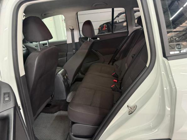 Volkswagen Tiguan I Рестайлинг с пробегом 2016 года, цена 1 597 000 рублей, 56346 км, внедорожник, Автокод Объявления