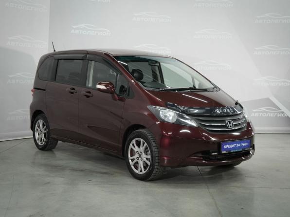 Honda Freed I с пробегом 2010 года, цена 920 000 рублей, 231950 км, компактвэн, Автокод Объявления