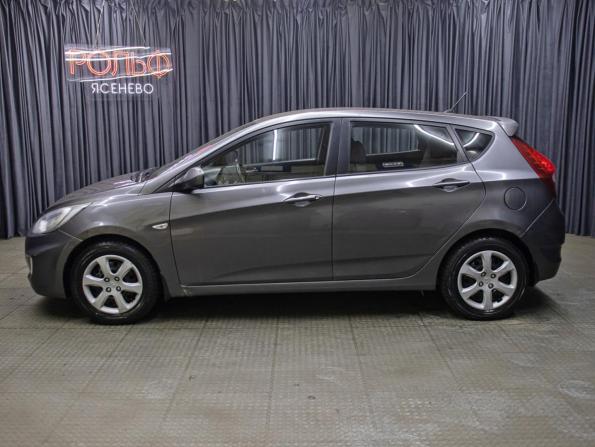 Hyundai Solaris I с пробегом 2012 года, цена 598 000 рублей, 205500 км, хэтчбек, Автокод Объявления