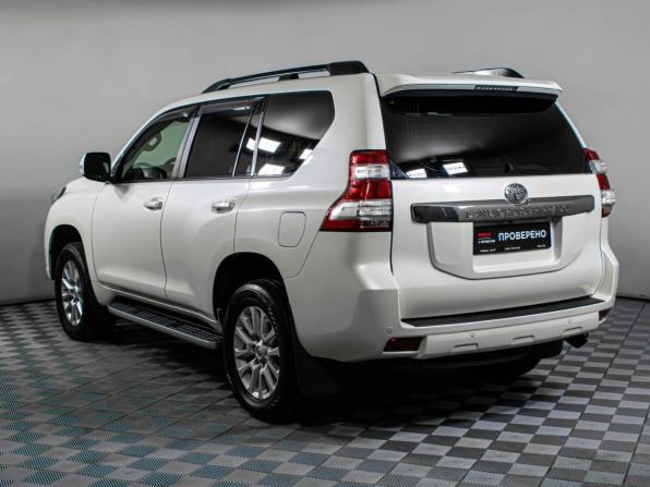 Toyota Land Cruiser Prado 150 Series Рестайлинг 1 с пробегом 2014 года, цена 3 702 600 рублей, 208368 км, внедорожник, Автокод Объявления