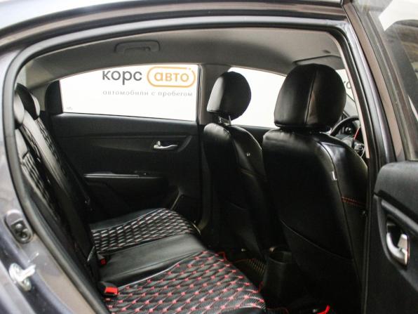 Kia Rio IV Рестайлинг с пробегом 2021 года, цена 1 620 000 рублей, 41185 км, седан, Автокод Объявления