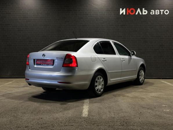 Skoda Octavia II (A5) Рестайлинг с пробегом 2012 года, цена 900 000 рублей, 191416 км, лифтбек, Автокод Объявления