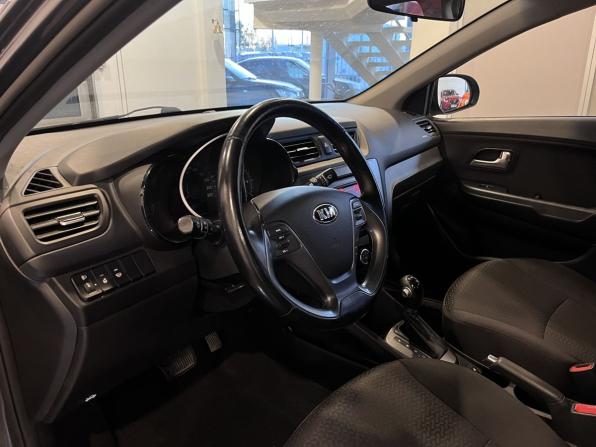 Kia Rio III Рестайлинг с пробегом 2015 года, цена 1 185 000 рублей, 109585 км, седан, Автокод Объявления
