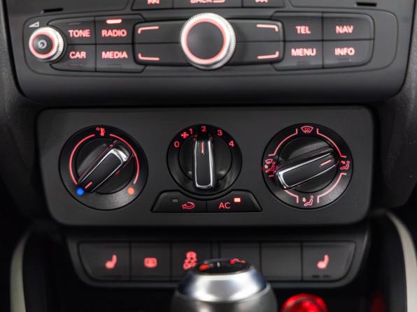 Audi A1 I (8X) с пробегом 2011 года, цена 998 000 рублей, 120104 км, хэтчбек, Автокод Объявления