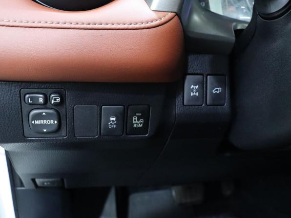 Toyota RAV4 IV (XA40) с пробегом 2013 года, цена 1 770 000 рублей, 177515 км, внедорожник, Автокод Объявления