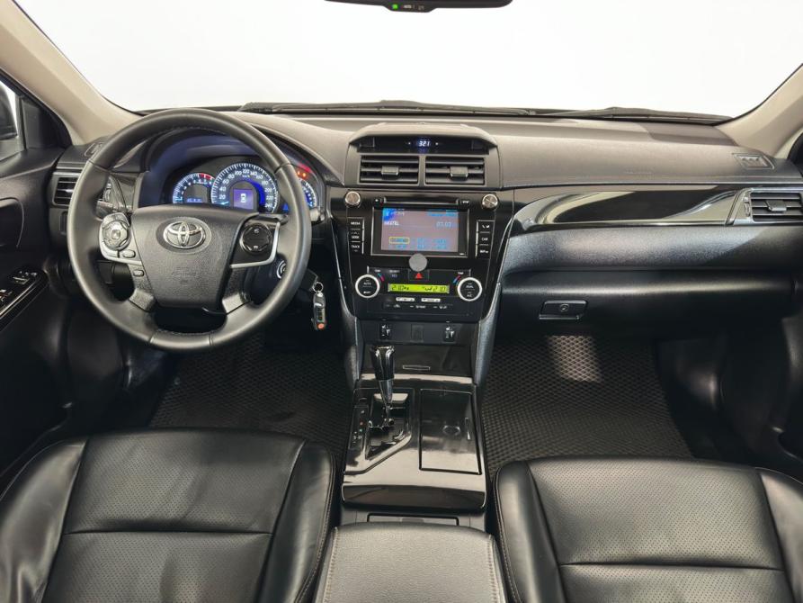 Toyota Camry VII (XV50) Великий Новгород  - изображение 9
