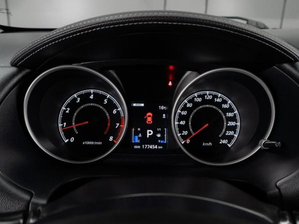 Mitsubishi Outlander II Рестайлинг с пробегом 2012 года, цена 1 279 000 рублей, 177454 км, внедорожник, Автокод Объявления