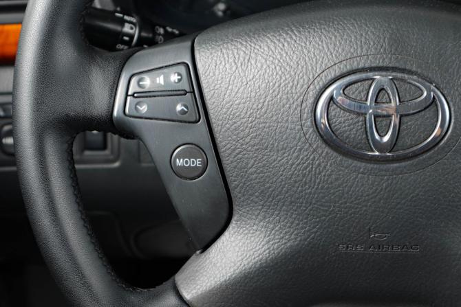 Toyota Avensis II Рестайлинг с пробегом 2007 года, цена 999 000 рублей, 252500 км, седан, Автокод Объявления