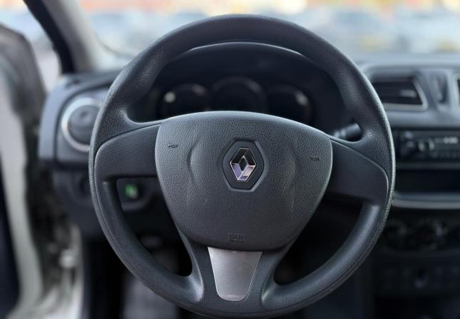 Renault Logan II с пробегом 2014 года, цена 590 000 рублей, 259000 км, седан, Автокод Объявления