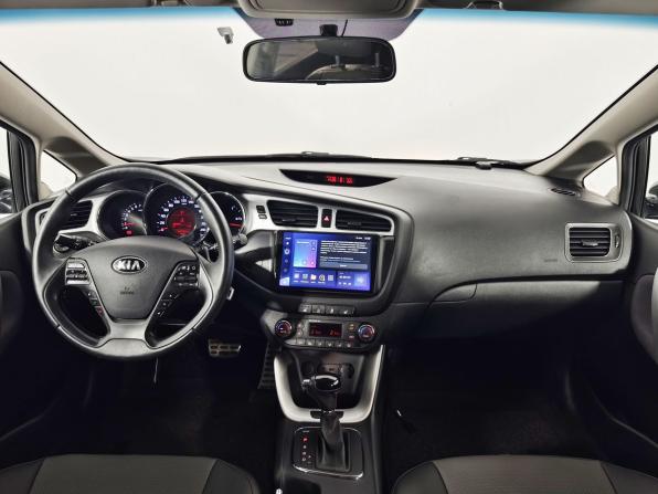 Kia Ceed II с пробегом 2014 года, цена 1 033 000 рублей, 164279 км, универсал, Автокод Объявления