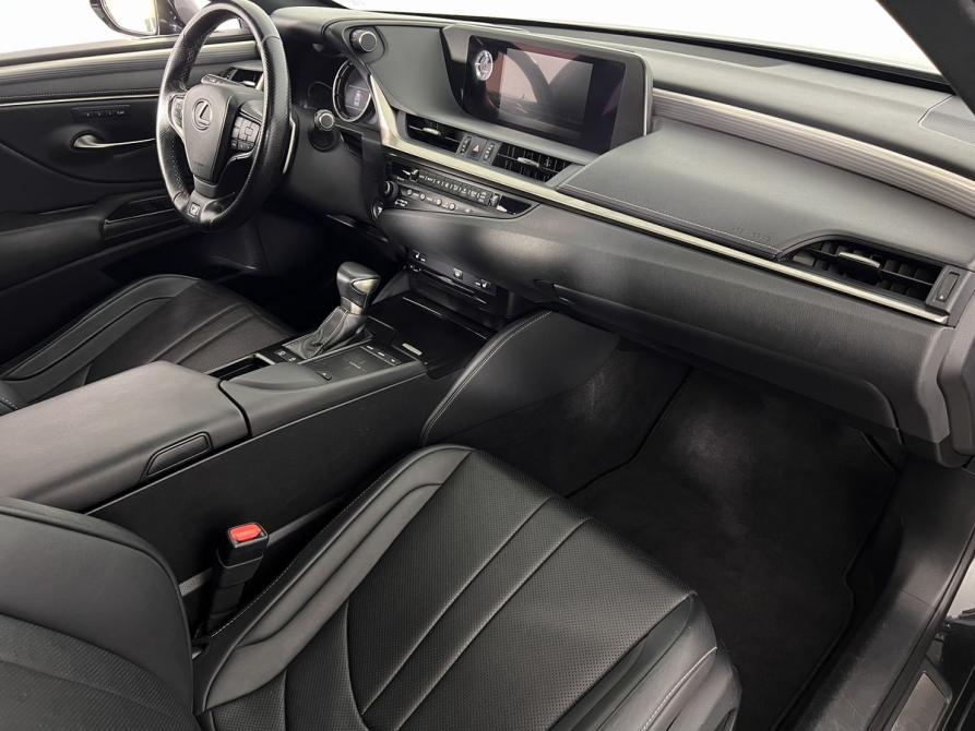 Lexus ES VII Калининград  - изображение 12
