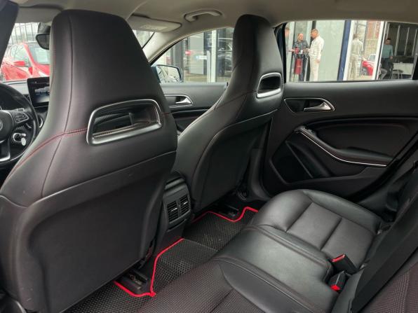 Mercedes-Benz GLA I (X156) Рестайлинг с пробегом 2019 года, цена 2 080 000 рублей, 85160 км, внедорожник, Автокод Объявления