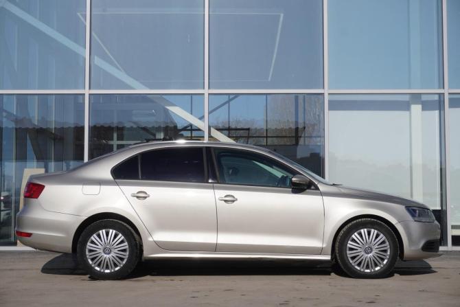 Volkswagen Jetta VI с пробегом 2012 года, цена 915 000 рублей, 136609 км, седан, Автокод Объявления