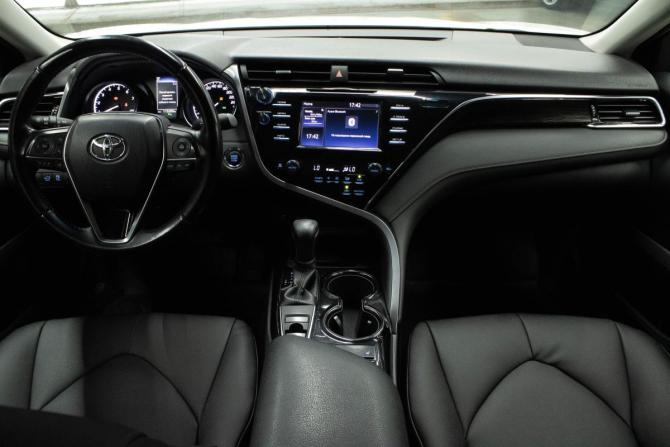 Toyota Camry VIII (XV70) с пробегом 2021 года, цена 2 849 000 рублей, 115269 км, седан, Автокод Объявления