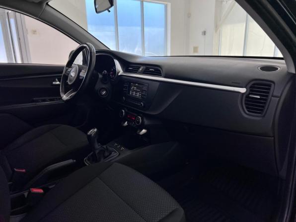 Kia Rio IV Рестайлинг с пробегом 2021 года, цена 1 600 000 рублей, 54726 км, хэтчбек, Автокод Объявления