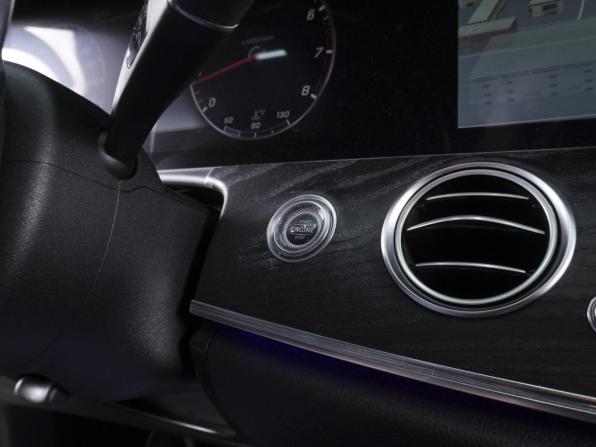 Mercedes-Benz E-Класс V (W213 S213 C238) с пробегом 2019 года, цена 4 169 000 рублей, 100579 км, седан, Автокод Объявления