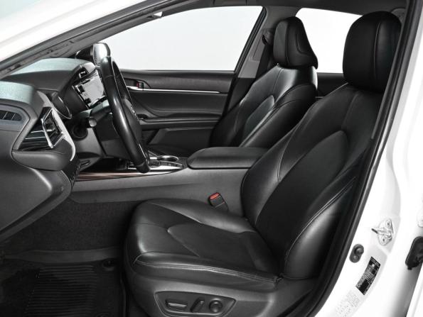 Toyota Camry VIII (XV70) с пробегом 2018 года, цена 3 100 000 рублей, 124415 км, седан, Автокод Объявления