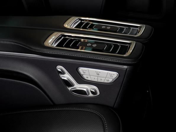 Mercedes-Benz V-Класс III (W447) Рестайлинг с пробегом 2019 года, цена 4 999 000 рублей, 131297 км, минивэн, Автокод Объявления