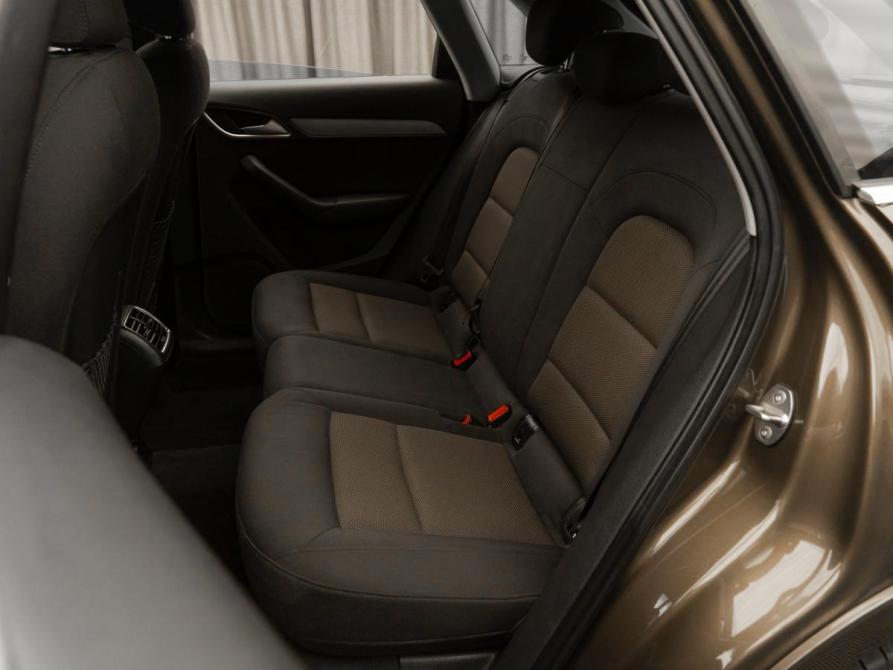 Audi Q3 I (8U) Москва  - изображение 12