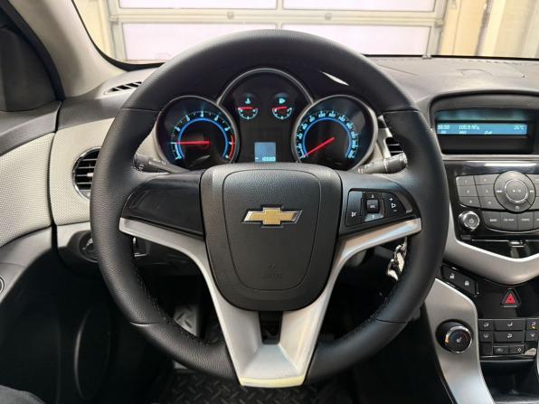 Chevrolet Cruze I с пробегом 2012 года, цена 750 000 рублей, 200319 км, хэтчбек, Автокод Объявления