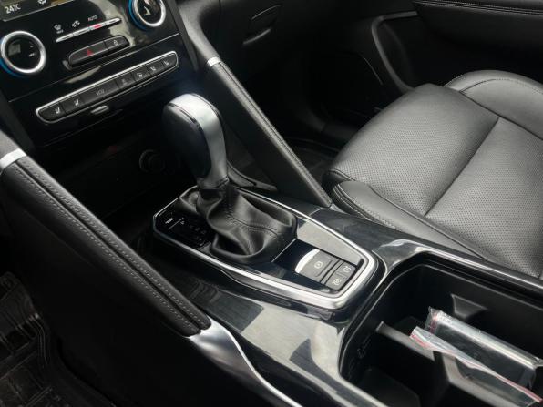 Renault Koleos II с пробегом 2019 года, цена 2 189 000 рублей, 136000 км, внедорожник, Автокод Объявления