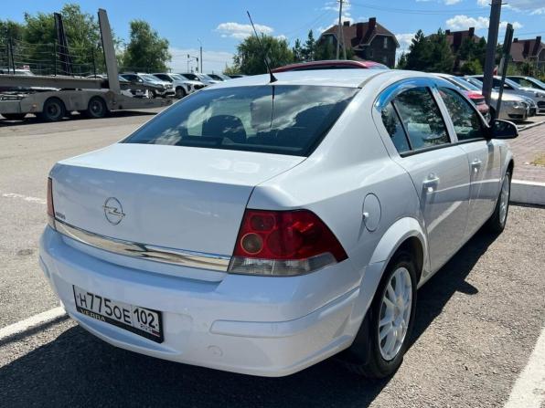 Opel Astra H Рестайлинг с пробегом 2012 года, цена 749 000 рублей, 117418 км, седан, Автокод Объявления