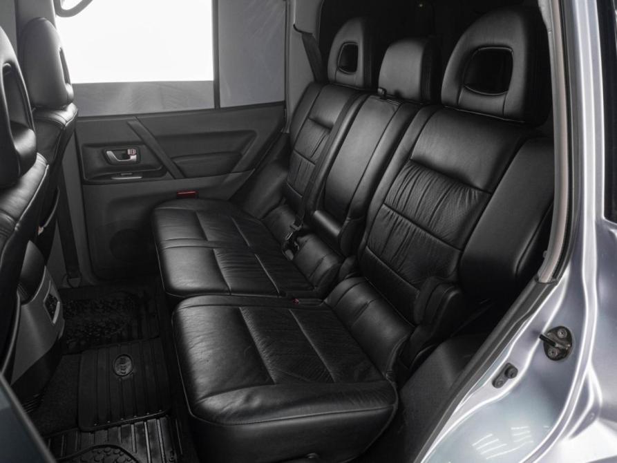 Mitsubishi Pajero III Рестайлинг Тюмень  - изображение 9