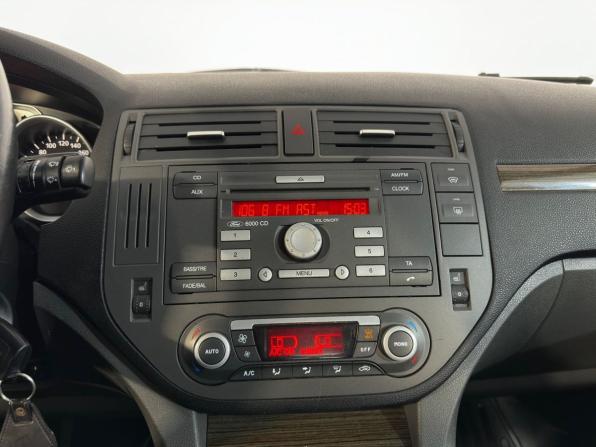 Ford C-MAX I Рестайлинг с пробегом 2008 года, цена 379 900 рублей, 206515 км, компактвэн, Автокод Объявления