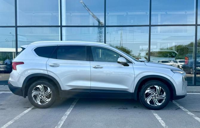 Hyundai Santa Fe IV Рестайлинг с пробегом 2022 года, цена 3 780 000 рублей, 33677 км, внедорожник, Автокод Объявления