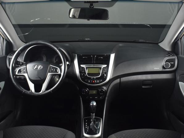 Hyundai Solaris I с пробегом 2011 года, цена 715 995 рублей, 181962 км, хэтчбек, Автокод Объявления