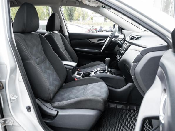 Nissan Rogue II с пробегом 2015 года, цена 1 297 000 рублей, 213366 км, внедорожник, Автокод Объявления