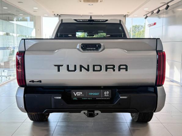 Toyota Tundra III с пробегом 2024 года, цена 6 950 000 рублей, 9832 км, пикап, Автокод Объявления