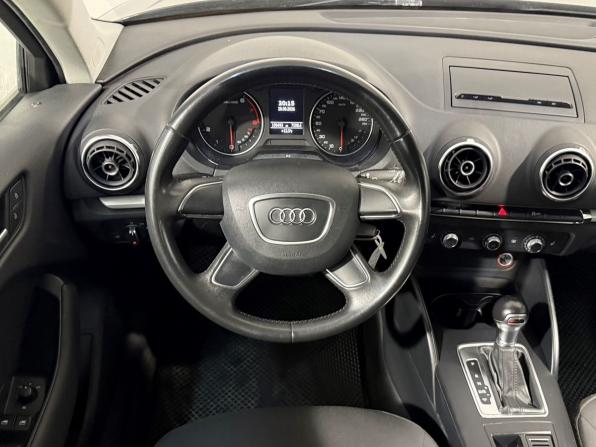 Audi A3 III (8V) с пробегом 2014 года, цена 1 299 800 рублей, 109000 км, хэтчбек, Автокод Объявления