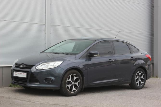 Ford Focus III с пробегом 2013 года, цена 637 000 рублей, 156238 км, седан, Автокод Объявления