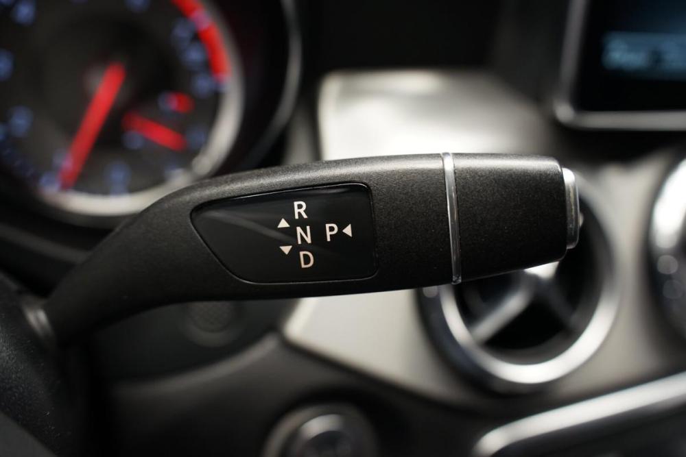Mercedes-Benz GLA I (X156) Крым  - изображение 17