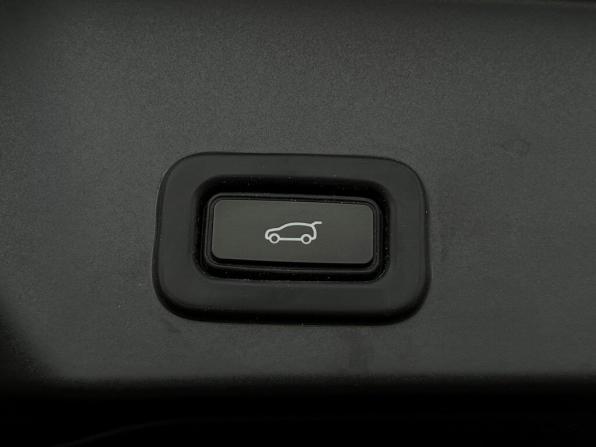 Land Rover Range Rover Evoque II с пробегом 2019 года, цена 3 168 400 рублей, 114621 км, внедорожник, Автокод Объявления