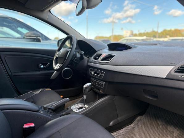 Renault Fluence I с пробегом 2011 года, цена 532 000 рублей, 263336 км, седан, Автокод Объявления