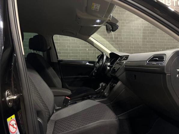 Volkswagen Tiguan II с пробегом 2018 года, цена 2 320 000 рублей, 161665 км, внедорожник, Автокод Объявления