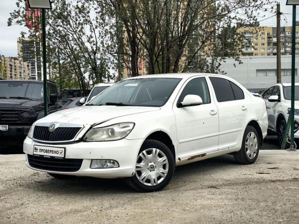 Skoda Octavia II (A5) Рестайлинг с пробегом 2012 года, цена 424 900 рублей, 235623 км, лифтбек, Автокод Объявления