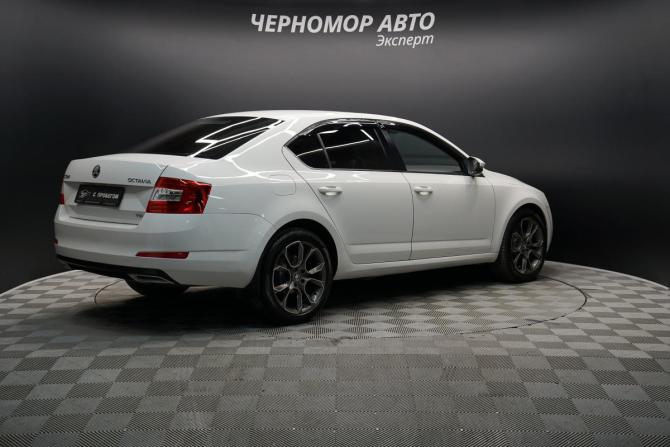 Skoda Octavia III (A7) с пробегом 2013 года, цена 1 080 000 рублей, 293000 км, лифтбек, Автокод Объявления
