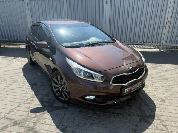 Kia Ceed II с пробегом 2013 года, цена 1 025 000 рублей, 60388 км, хэтчбек, Автокод Объявления