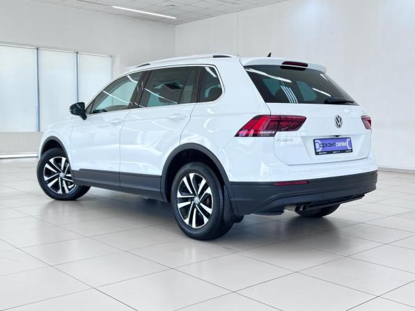 Volkswagen Tiguan II с пробегом 2019 года, цена 2 200 000 рублей, 111047 км, внедорожник, Автокод Объявления