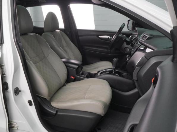 Nissan Qashqai II с пробегом 2016 года, цена 1 449 000 рублей, 176756 км, внедорожник, Автокод Объявления