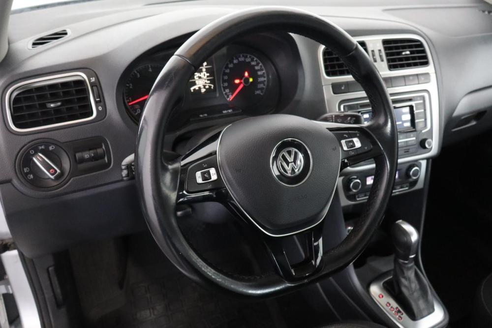 Volkswagen Polo V Рестайлинг Санкт-Петербург  - изображение 8