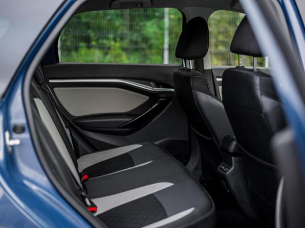 Lada (ВАЗ) Vesta I с пробегом 2019 года, цена 870 000 рублей, 83511 км, универсал, Автокод Объявления