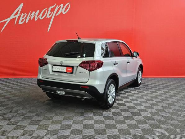 Suzuki Vitara II Рестайлинг с пробегом 2021 года, цена 1 769 000 рублей, 95994 км, внедорожник, Автокод Объявления