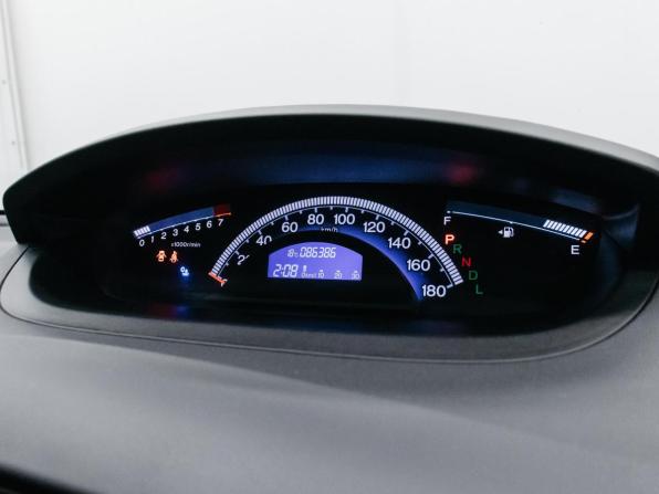 Honda Freed I Рестайлинг с пробегом 2012 года, цена 1 220 000 рублей, 86386 км, компактвэн, Автокод Объявления