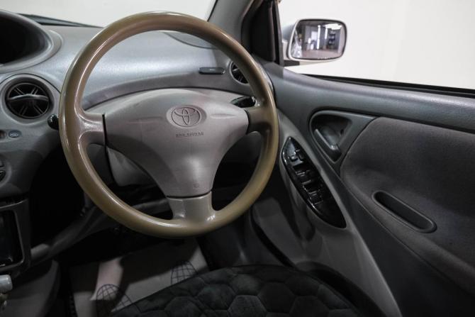 Toyota Platz с пробегом 2000 года, цена 379 000 рублей, 300000 км, седан, Автокод Объявления